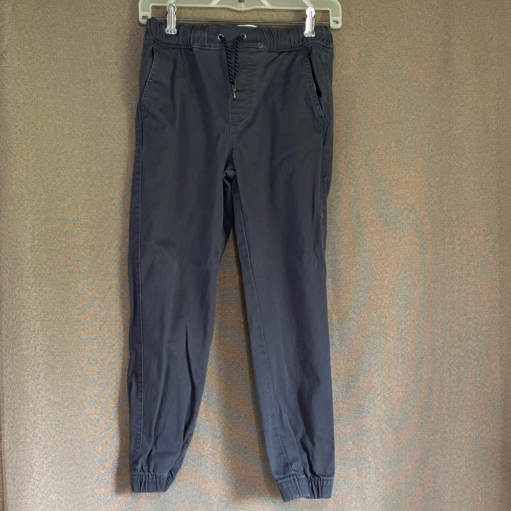 Boys Urban Pipeline Gray Joggers Size M
